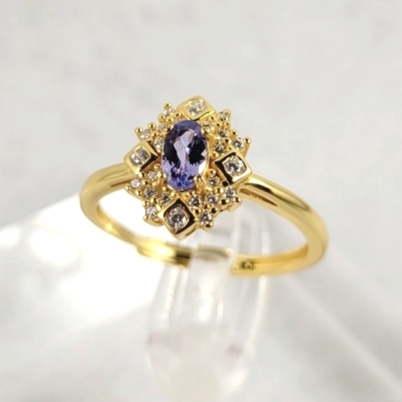 Antique Style 1/4ct Natural Tanzanite Ring